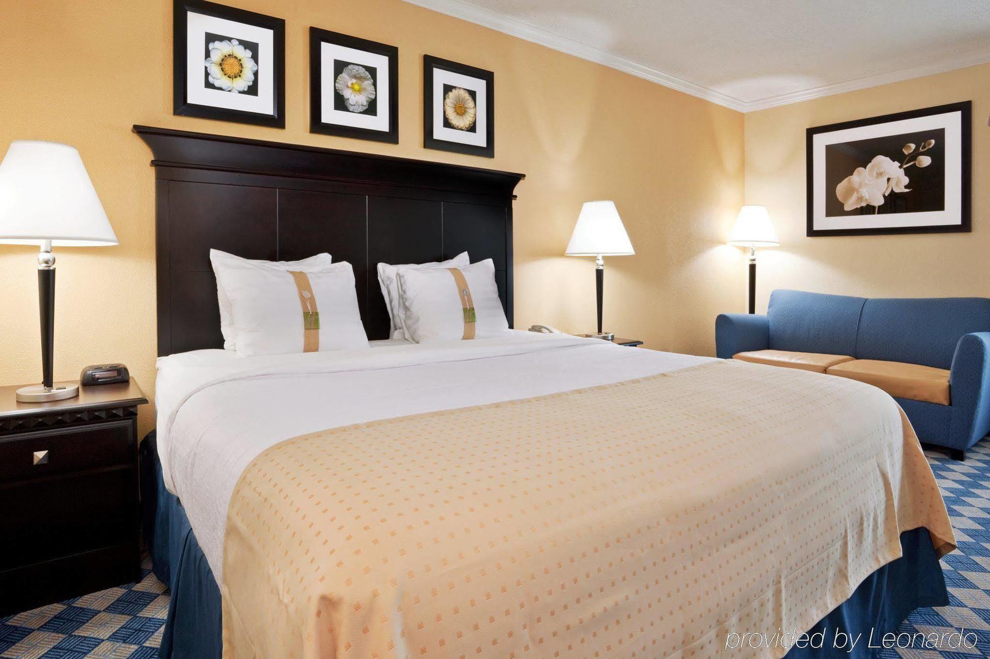 Holiday Inn Columbus North I-270 Worthington Phòng bức ảnh